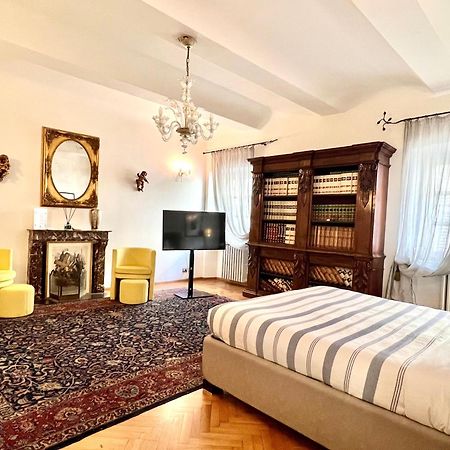 Comecasa Alfieri Elegant Apartment Asti Ngoại thất bức ảnh