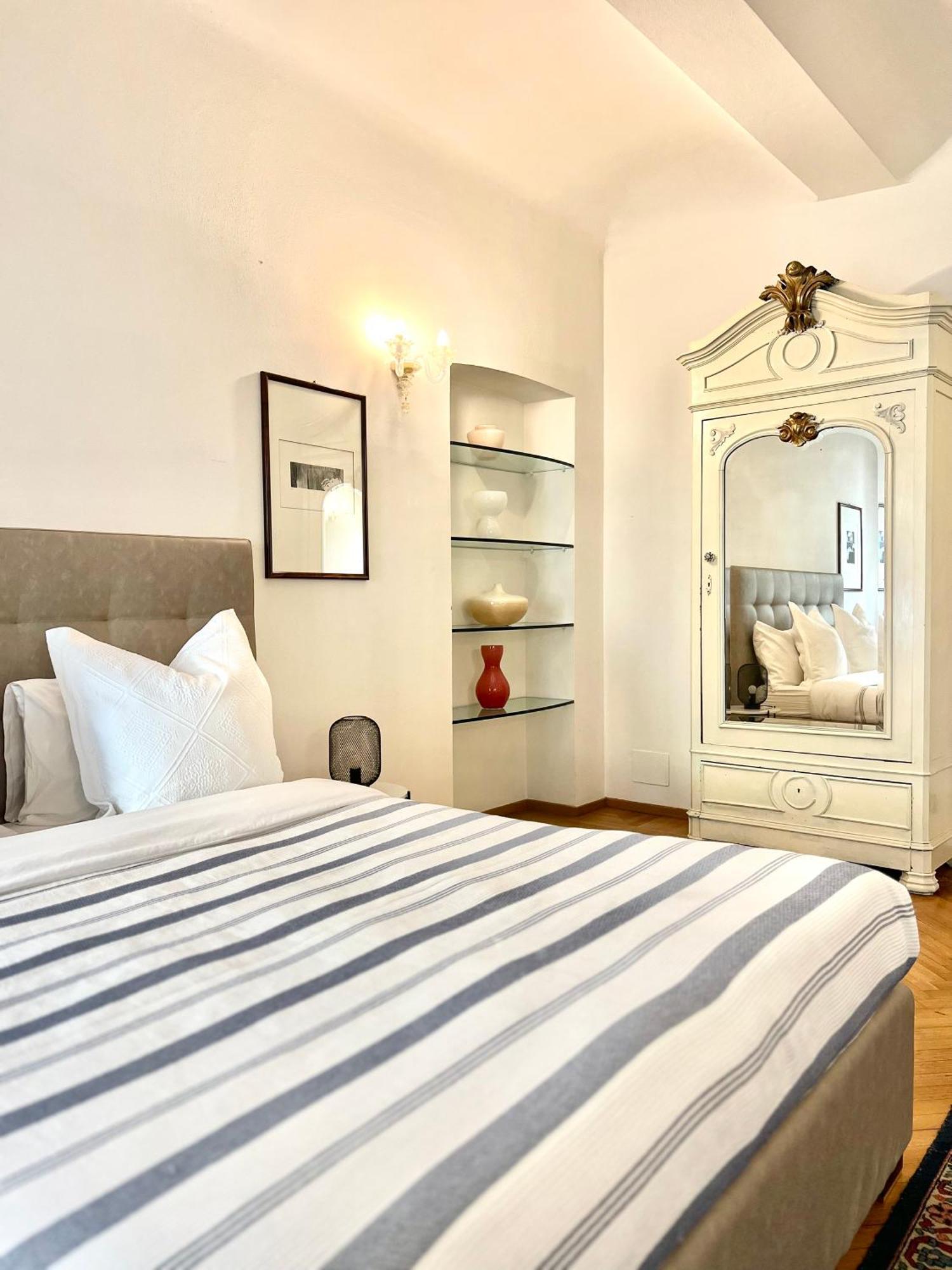 Comecasa Alfieri Elegant Apartment Asti Ngoại thất bức ảnh
