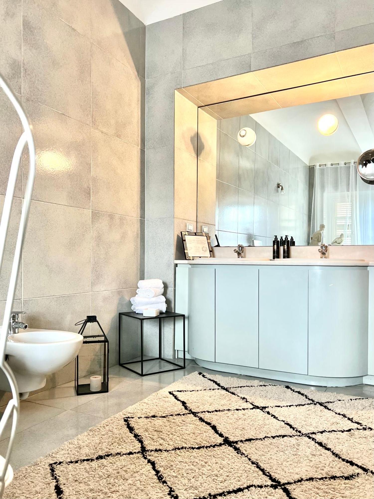 Comecasa Alfieri Elegant Apartment Asti Ngoại thất bức ảnh