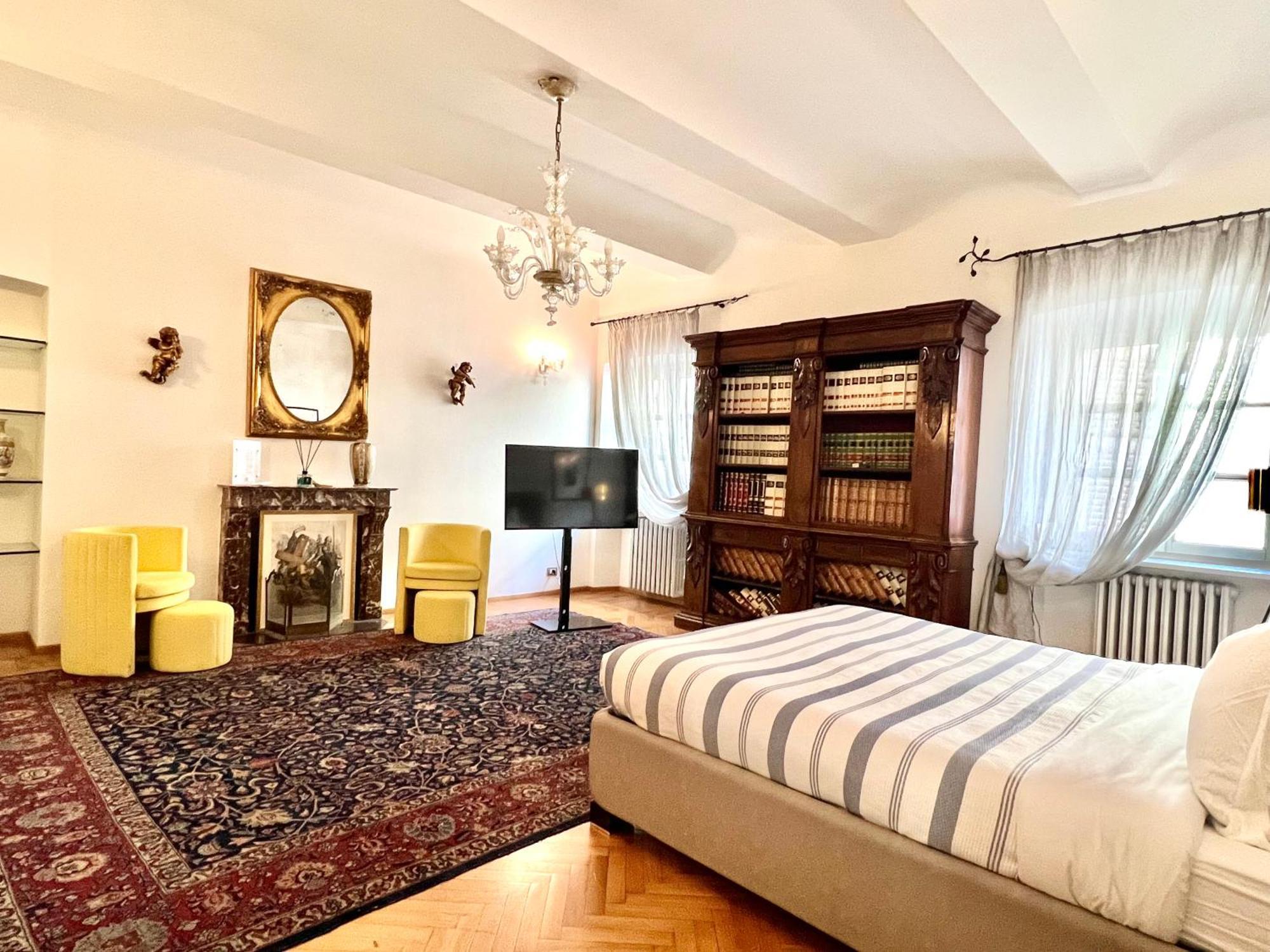Comecasa Alfieri Elegant Apartment Asti Ngoại thất bức ảnh